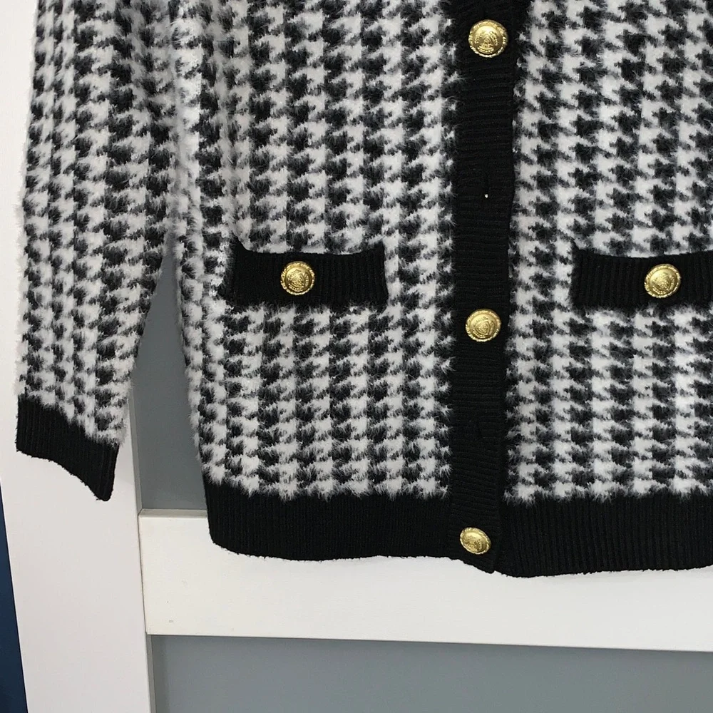 Tahari Black and White Houndstooth Sweater - Picture 2 of 5